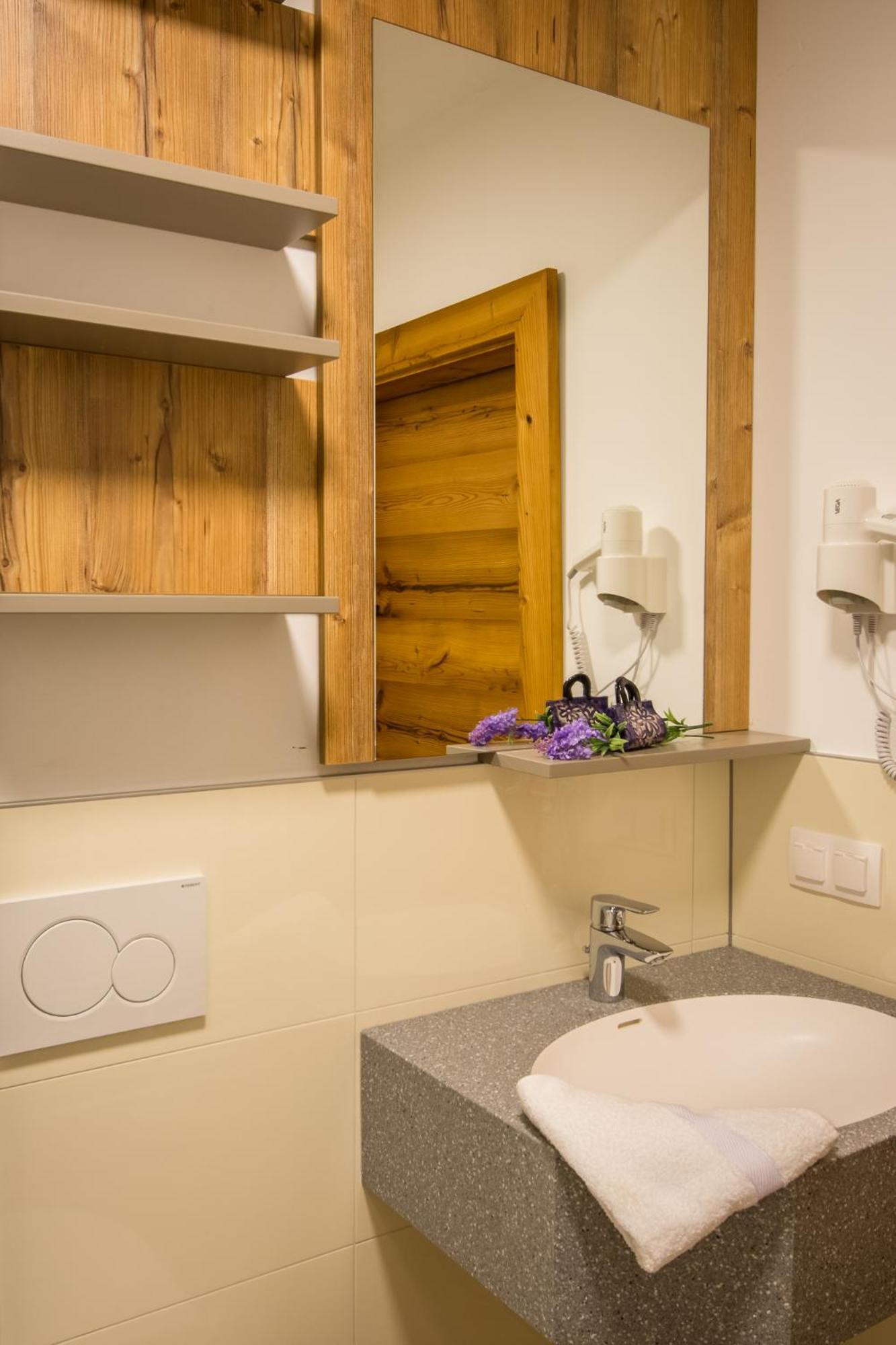 Lorenzer Schlafstubn/Haus Wanderl Sankt Lorenzen im Murztal Екстериор снимка